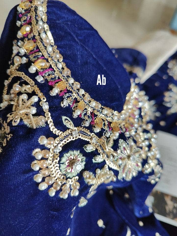 img_mushq_velvet_awwal_boutique
