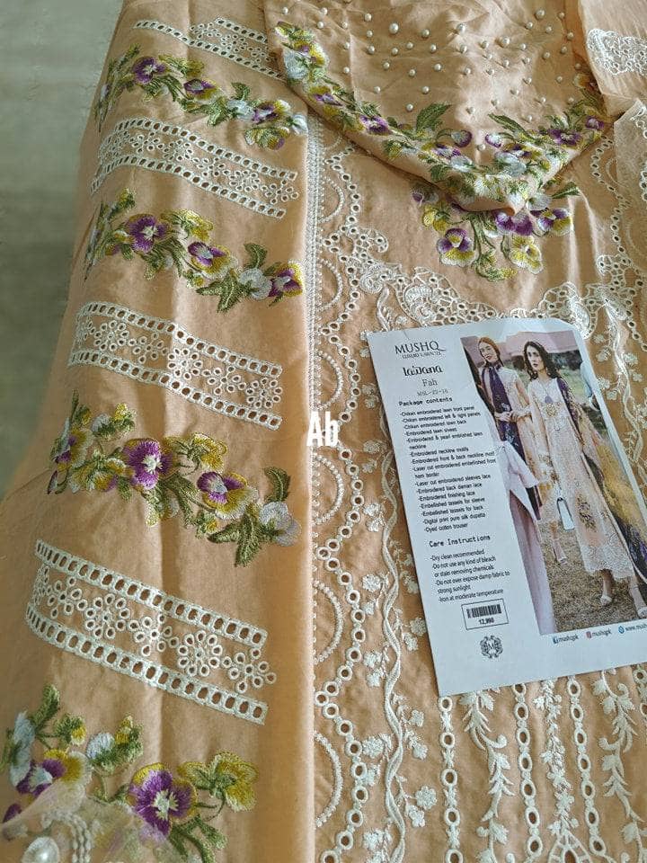 img_mushq_lawana_lawn_23_awwal_boutique