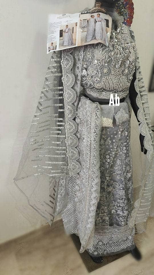 img_open_pic_mushq_trousseou_awwal_boutique