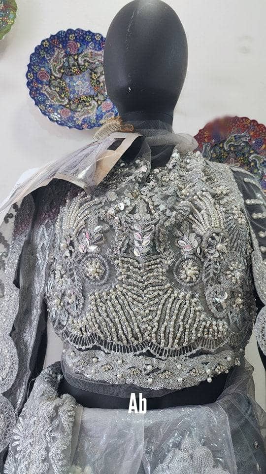 img_open_pic_mushq_trousseou_awwal_boutique