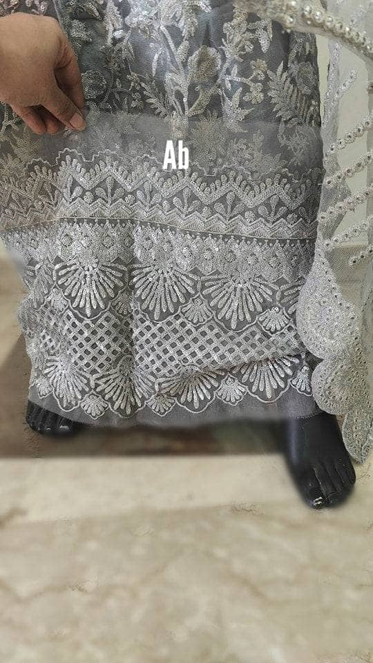 img_open_pic_mushq_trousseou_awwal_boutique