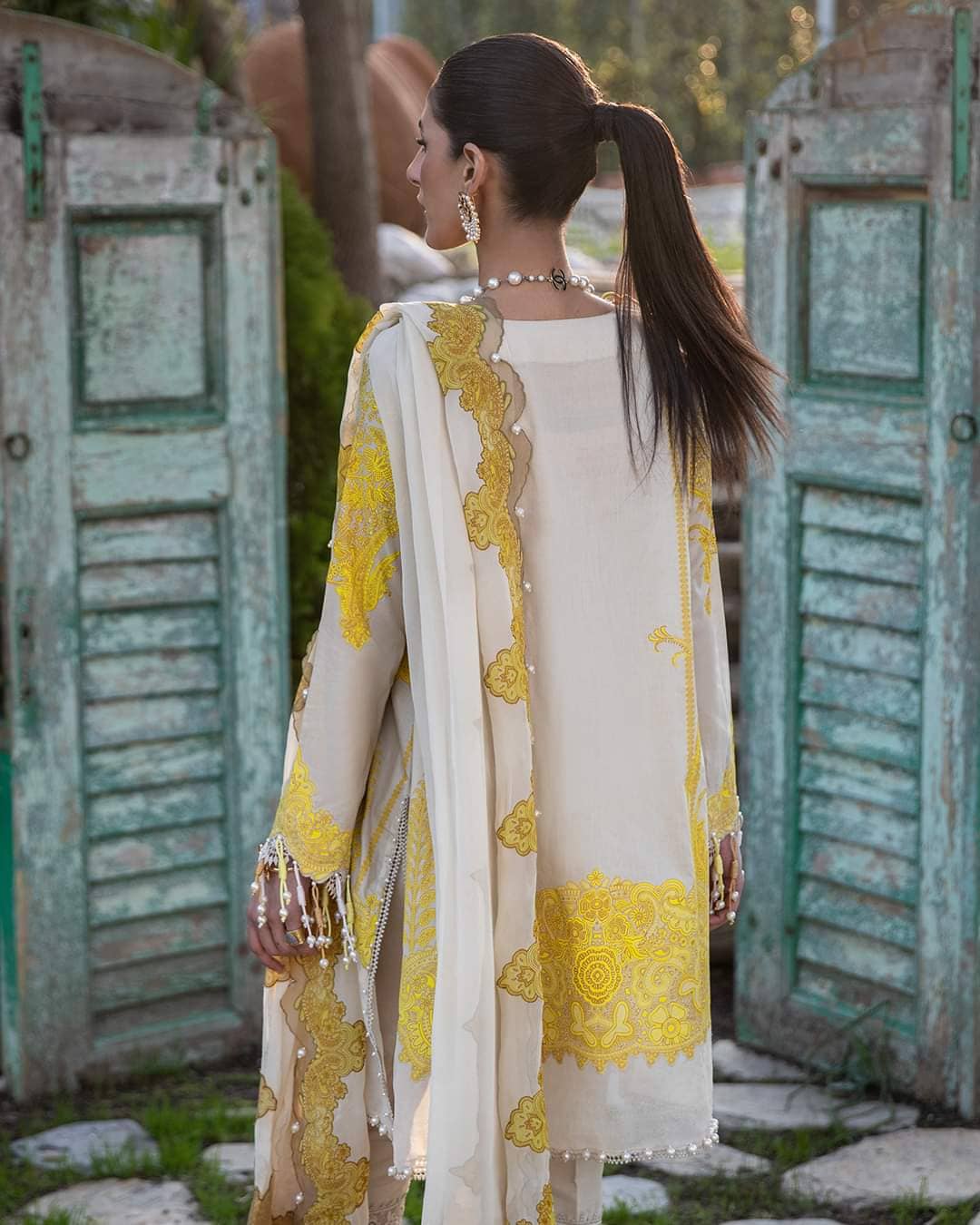 img_sana_safinaz_muzlin_22_awwal_boutique