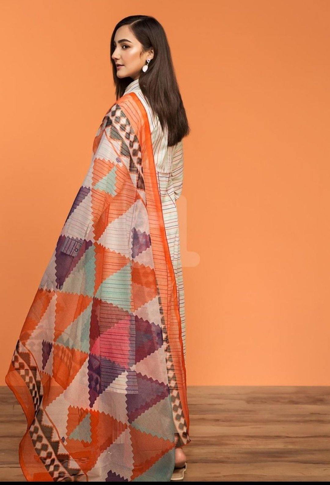img_nishat_lawn_collection_2020_awwal_boutique