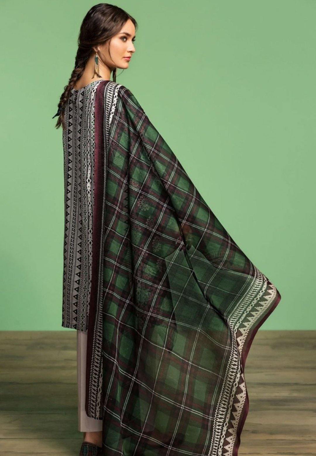img_nishat_lawn_collection_2020_awwal_boutique