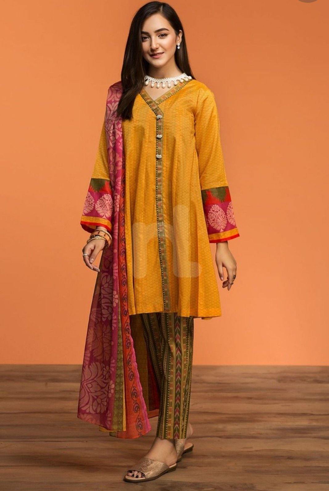 img_nishat_lawn_collection_2020_awwal_boutique