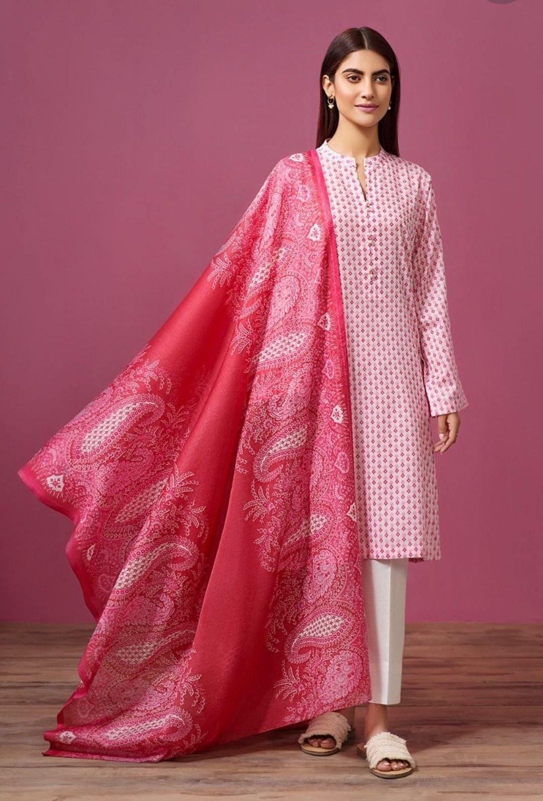 img_nishat_lawn_collection_2020_awwal_boutique
