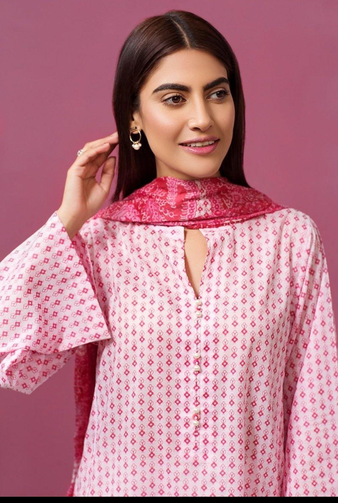 img_nishat_lawn_collection_2020_awwal_boutique