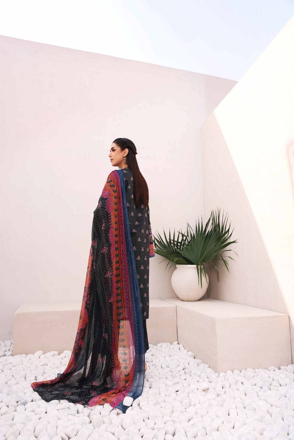 img_nishat_lawn_23_nisha_awwal_boutique