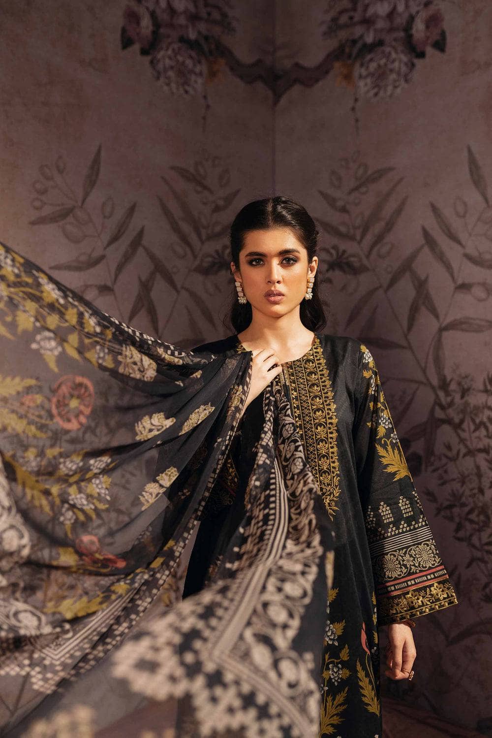 img_nishat_lawn_ramdan_edit_awwal_boutique