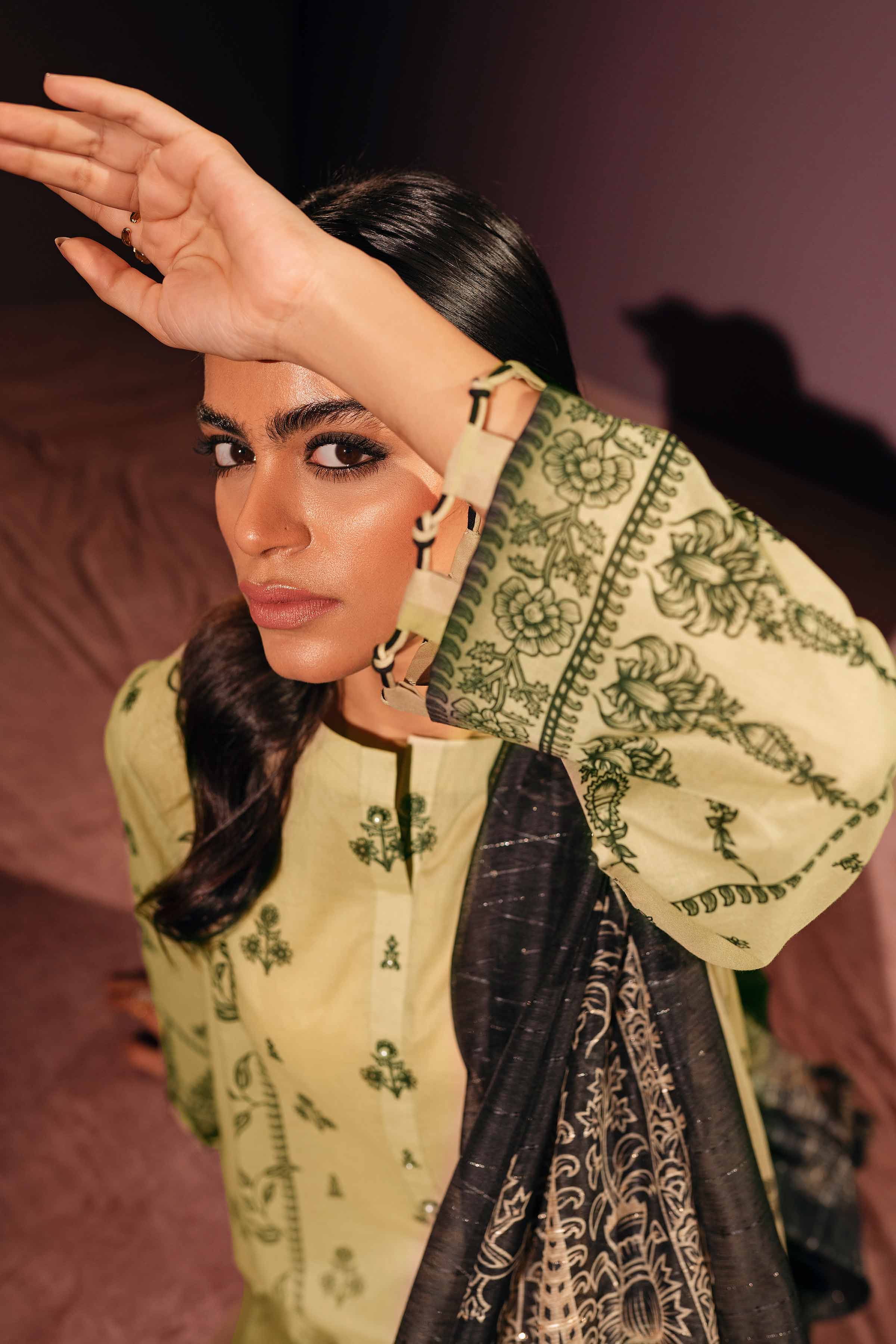 Img_nishat_lawn_23_ramdan_edit_awwal_boutique