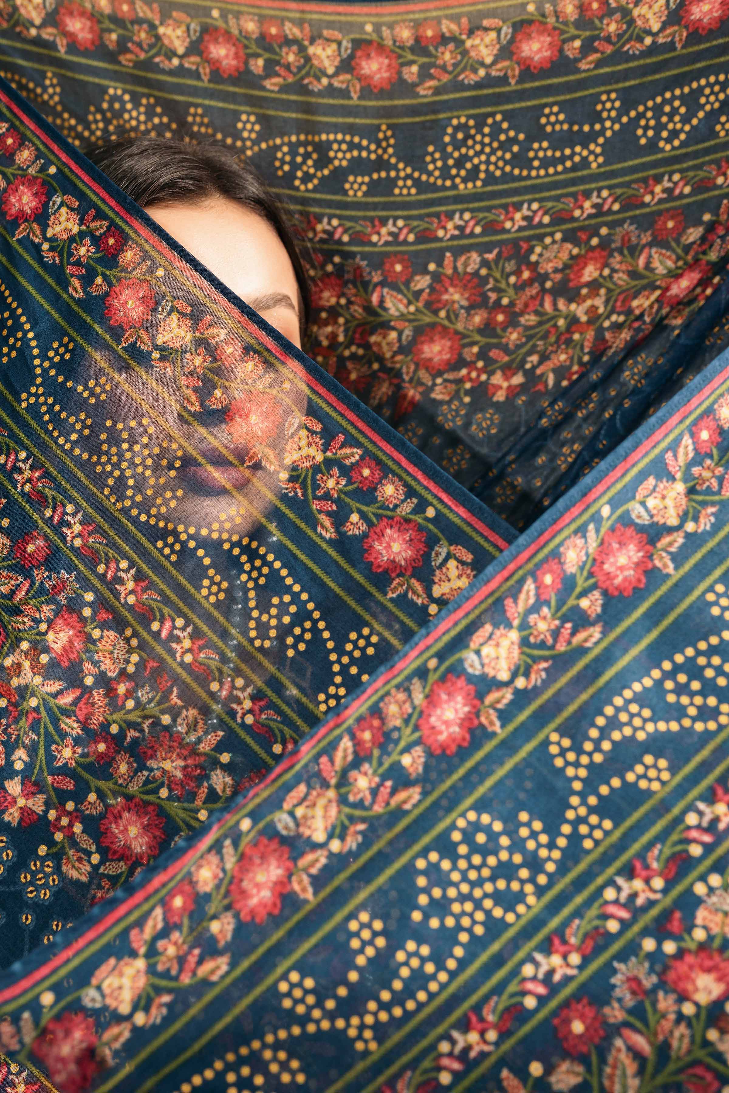 img_nishat_lawn_ramdan_edit_awwal_boutique