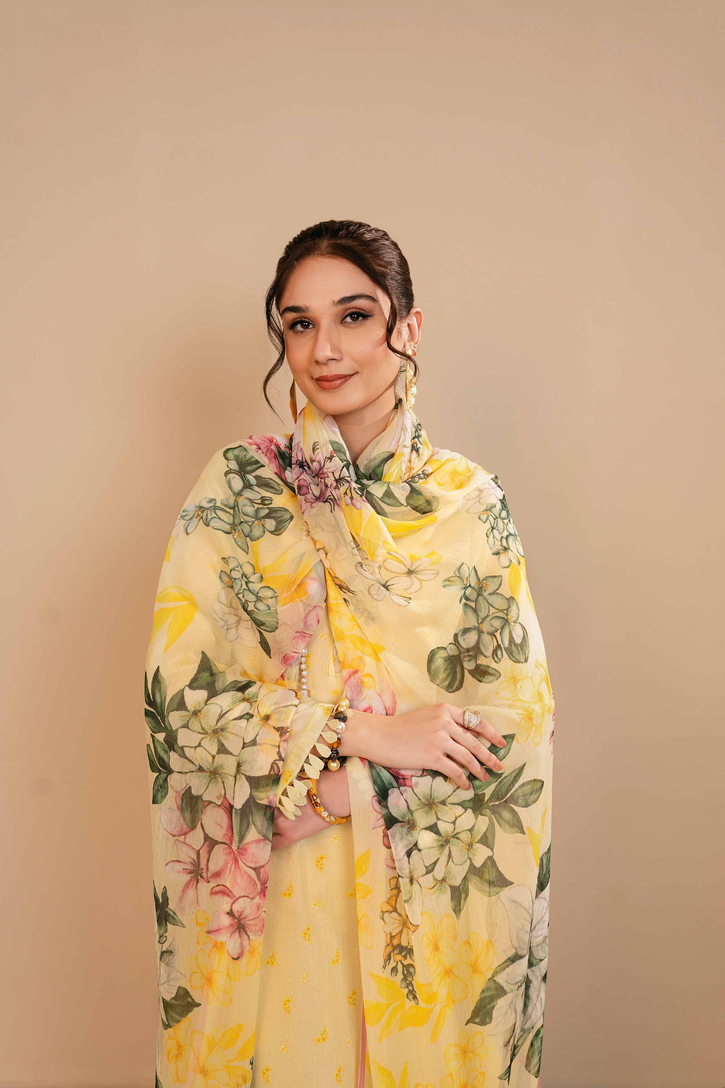 Img_nishat_lawn_ramdan_edit_awwal_boutique