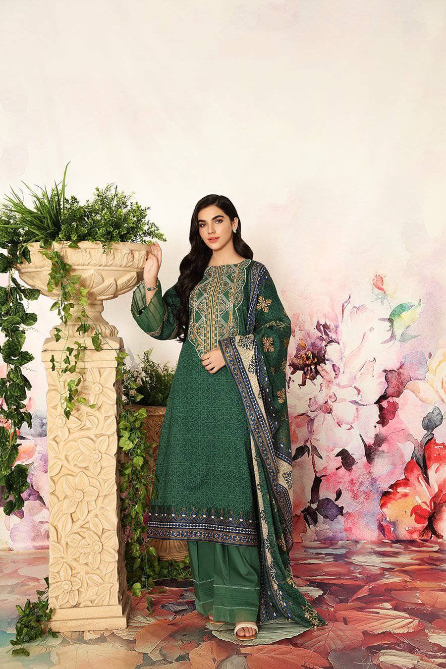 img_nishat_lawn_2021_awwal_boutique