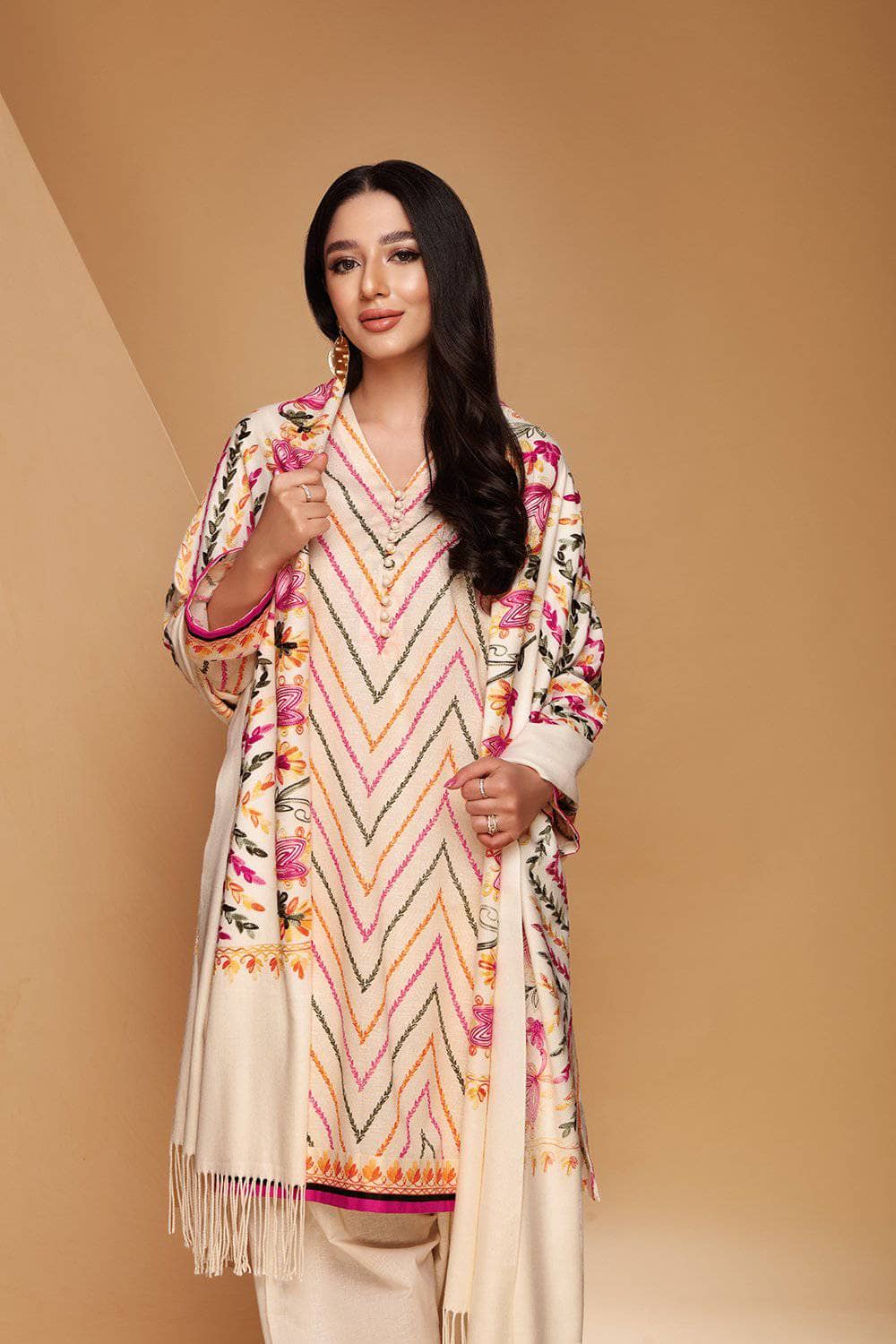 img_nishat_linen_winter_collection_awwal_boutique