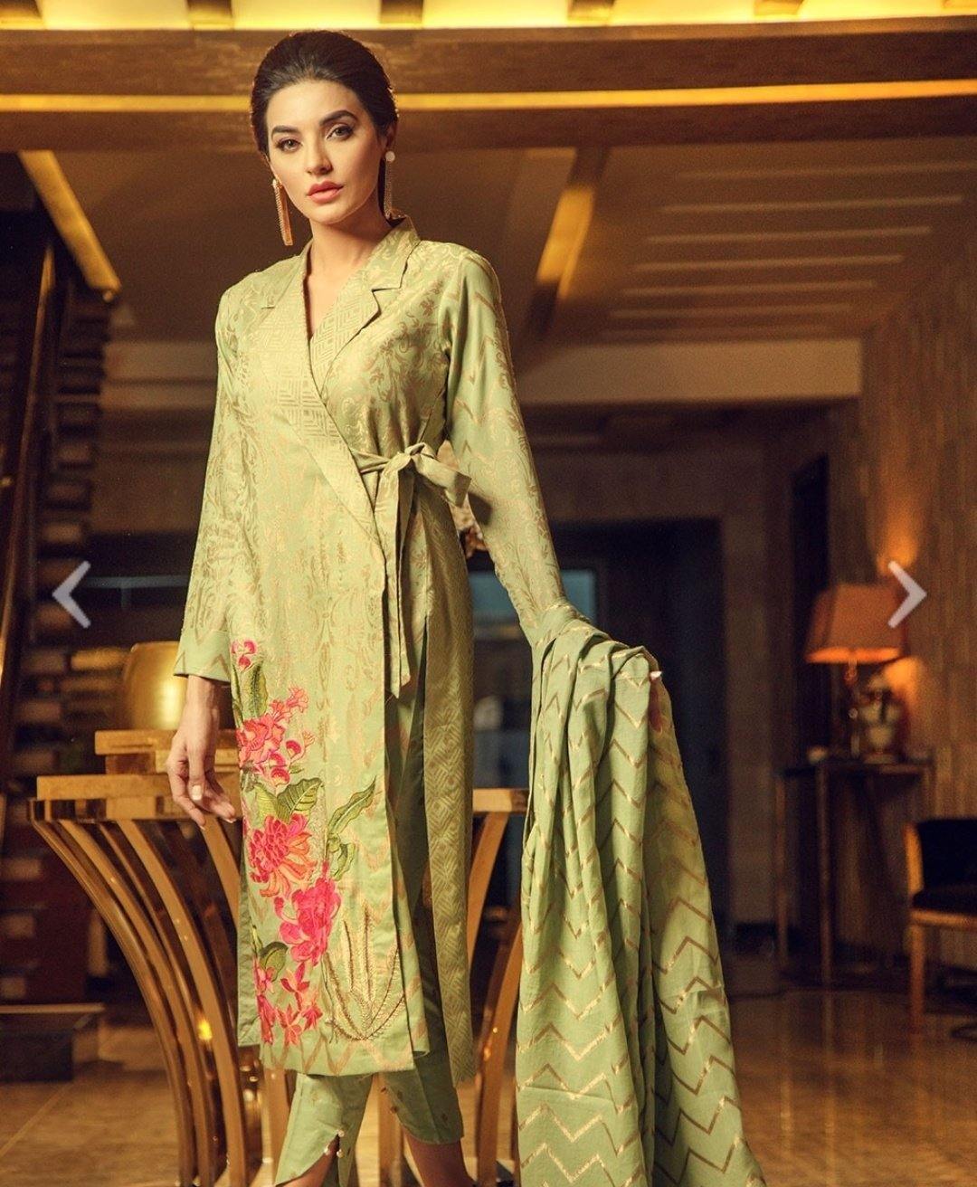 img_iqra_reza_jacquard_collection_by_noor_textiles_awwal_boutique