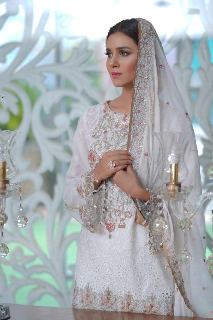 img_anamta_schiffly_lawn_collection_awwal_boutique