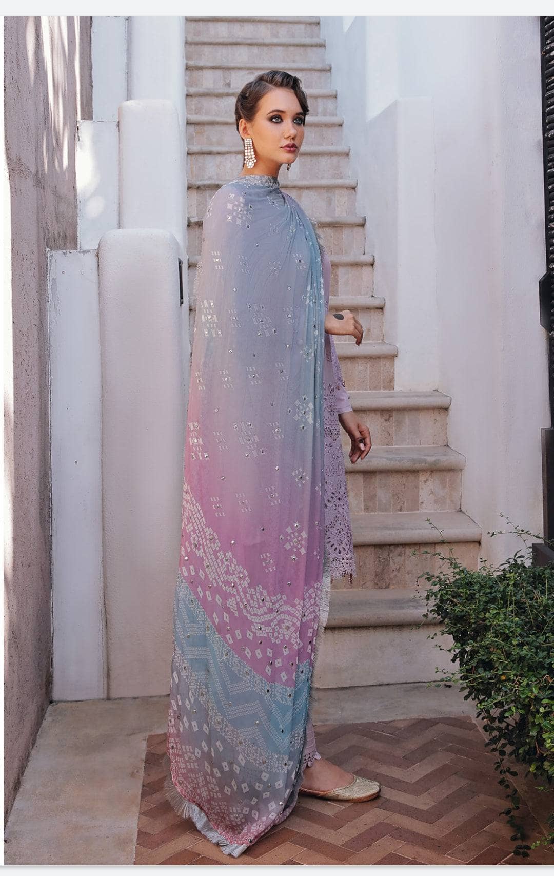 img_nureh_bazaar_lawn_awwal_boutique