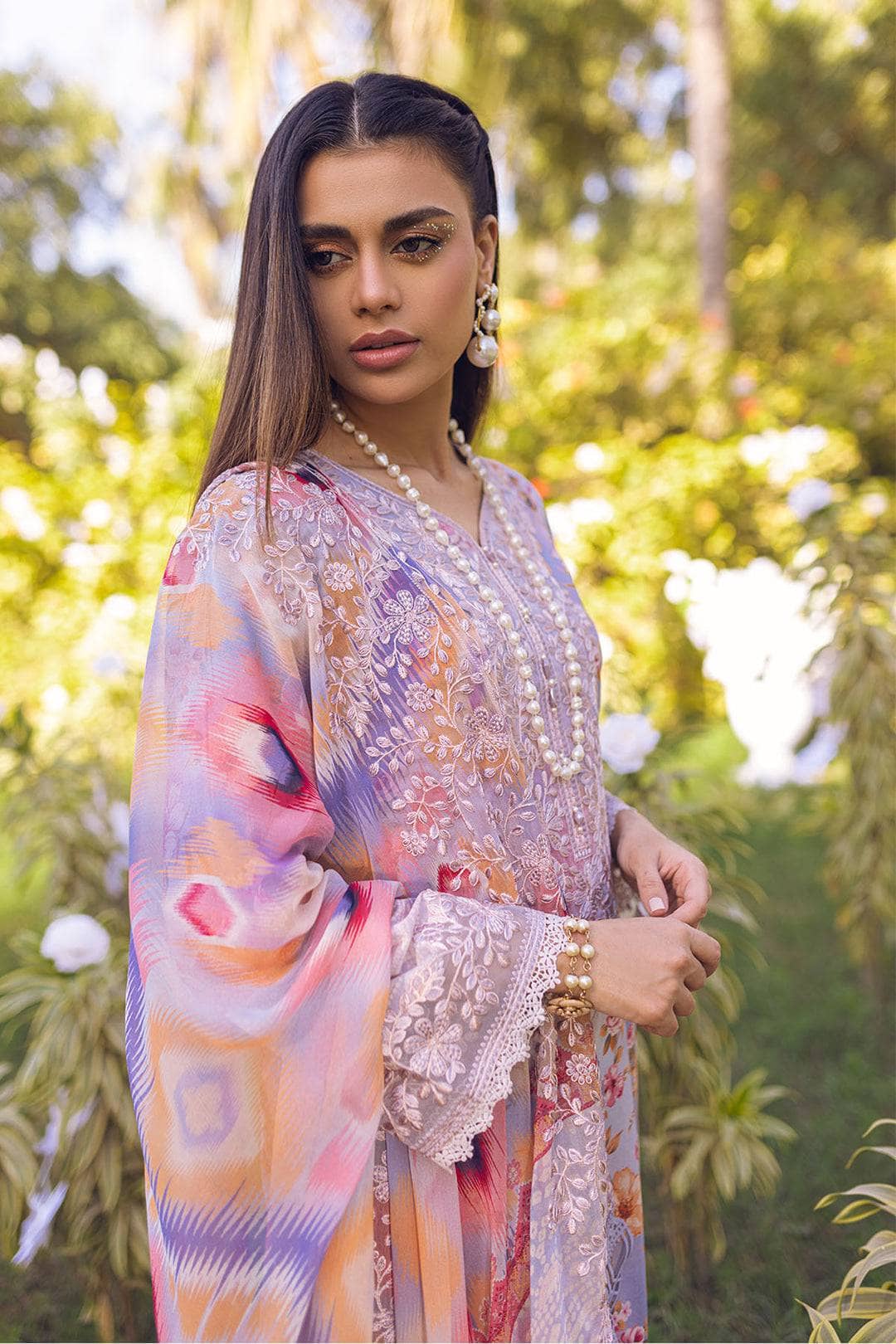 img_nureh_gardenia_awwal_boutique