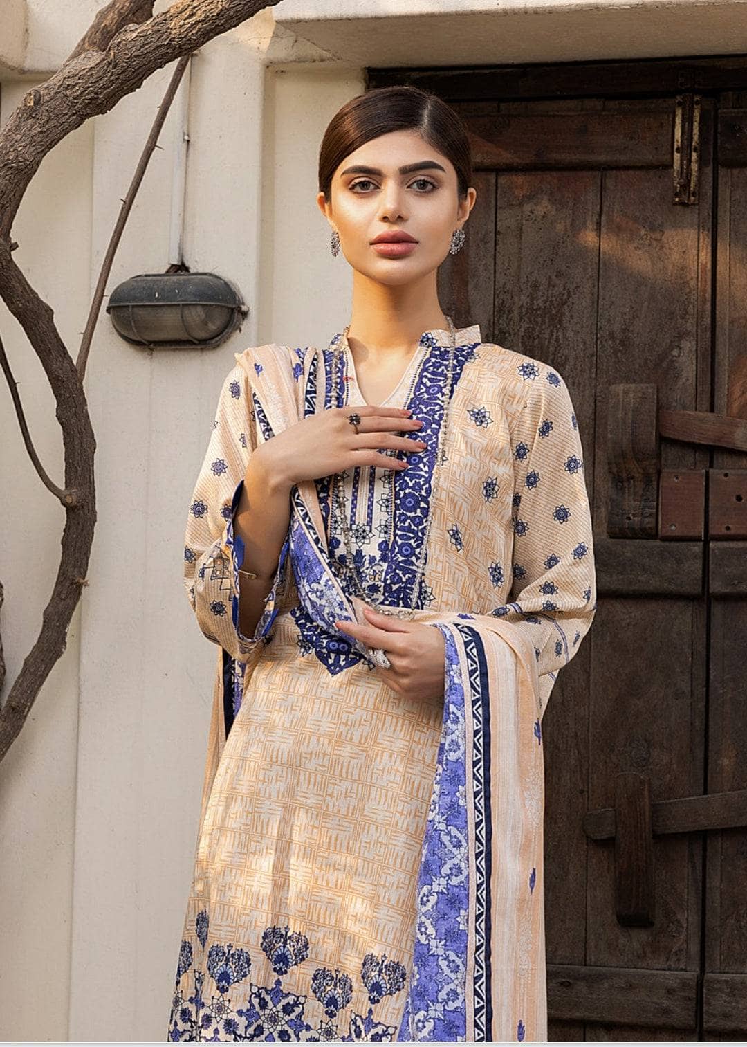 img_iram_misha_daily_wear_lawn_22_awwal_boutique