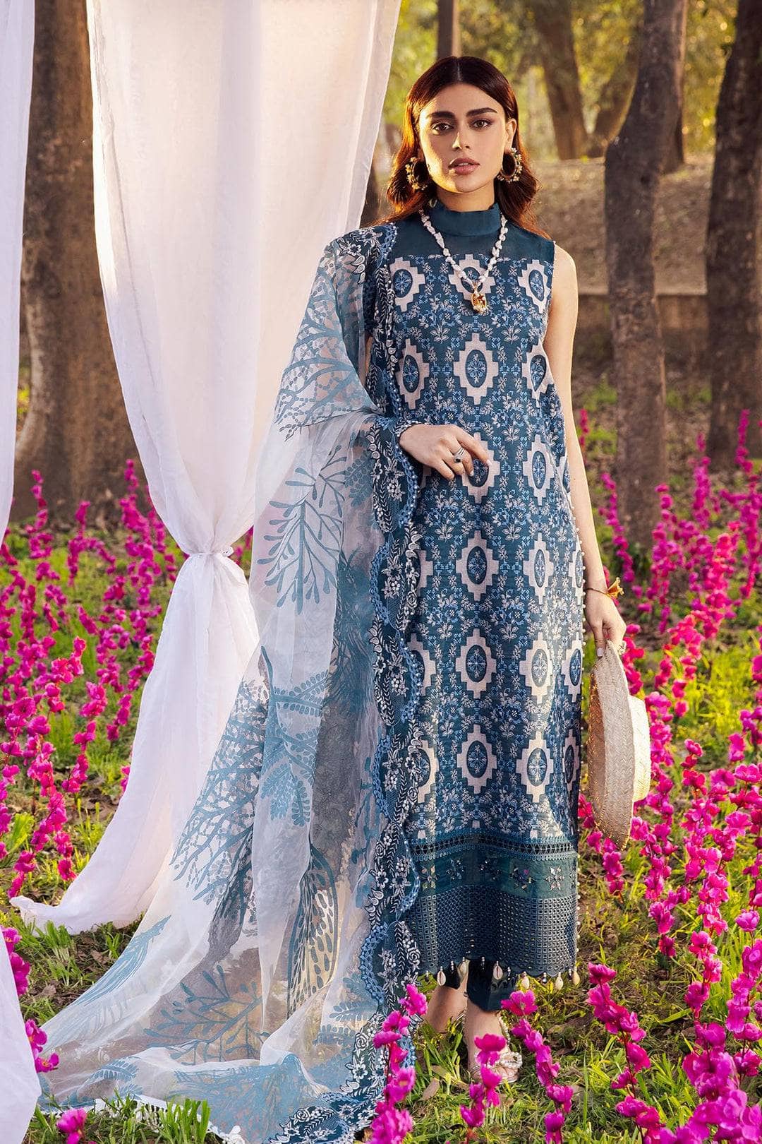 img_nureh_exclusive_summer_bloom_awwal_boutique