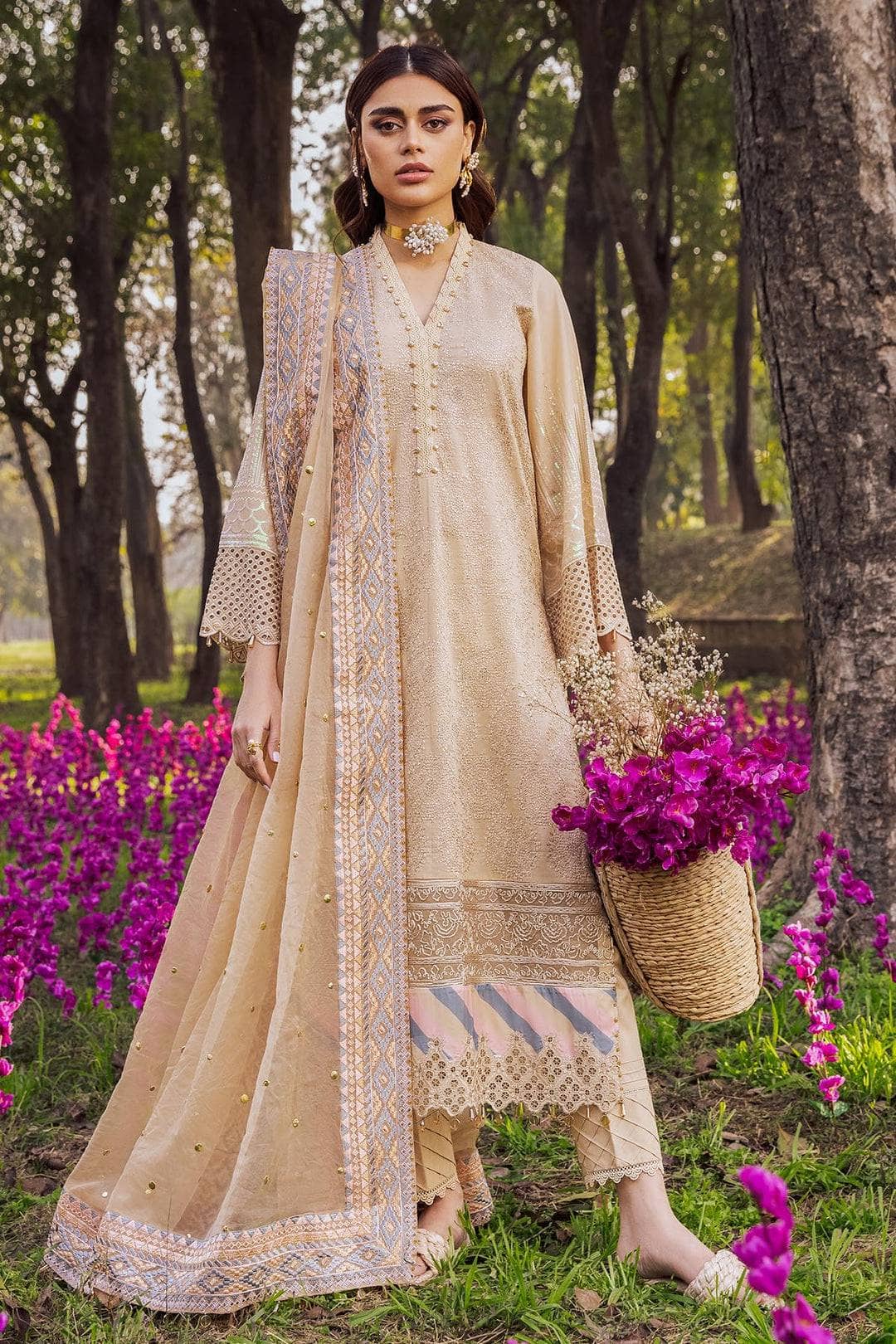 img_nureh_exclusive_summer_bloom_awwal_boutique