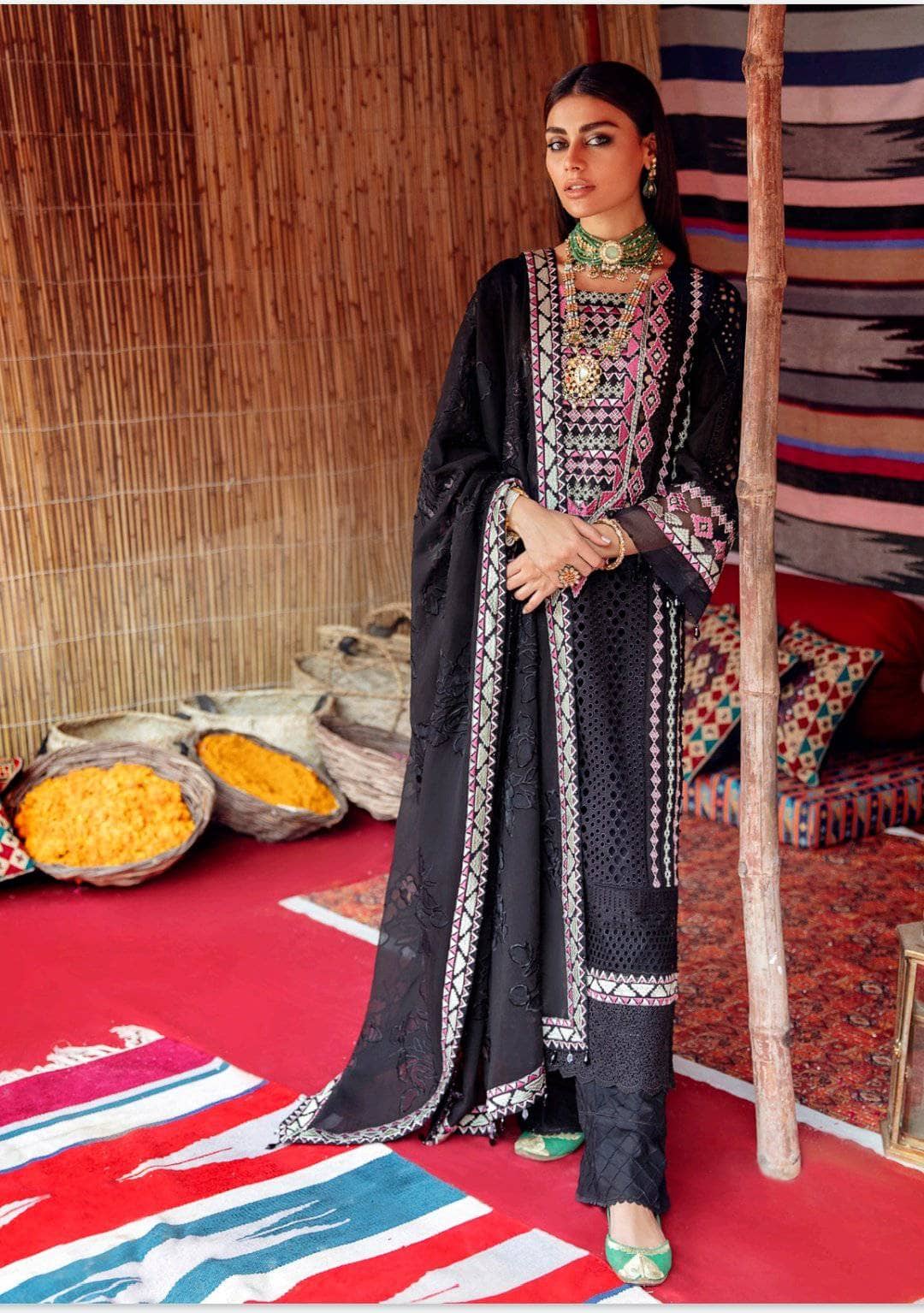 img_nureh_rani_sa_eid_collection_awwal_boutique