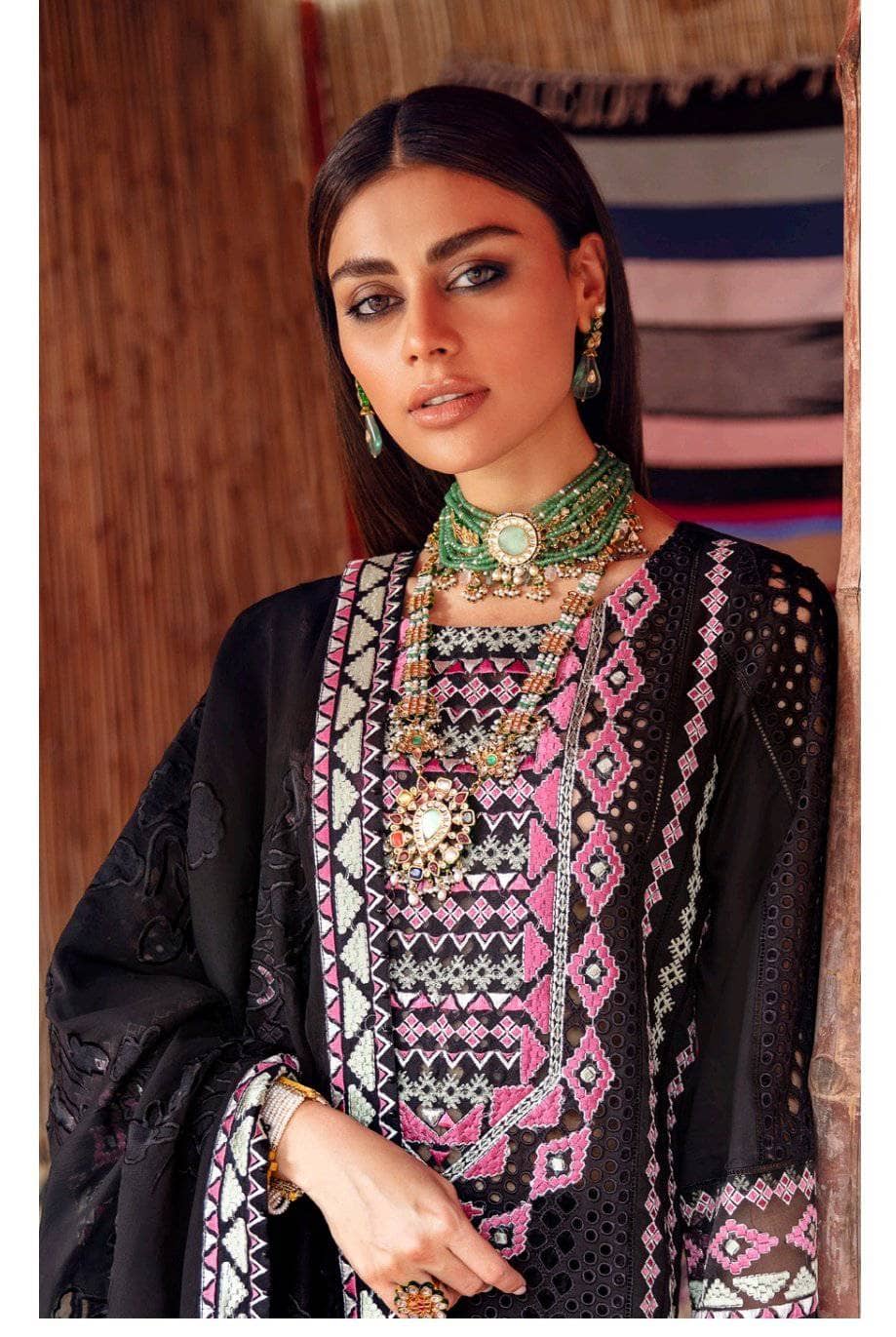 img_nureh_rani_sa_eid_collection_awwal_boutique