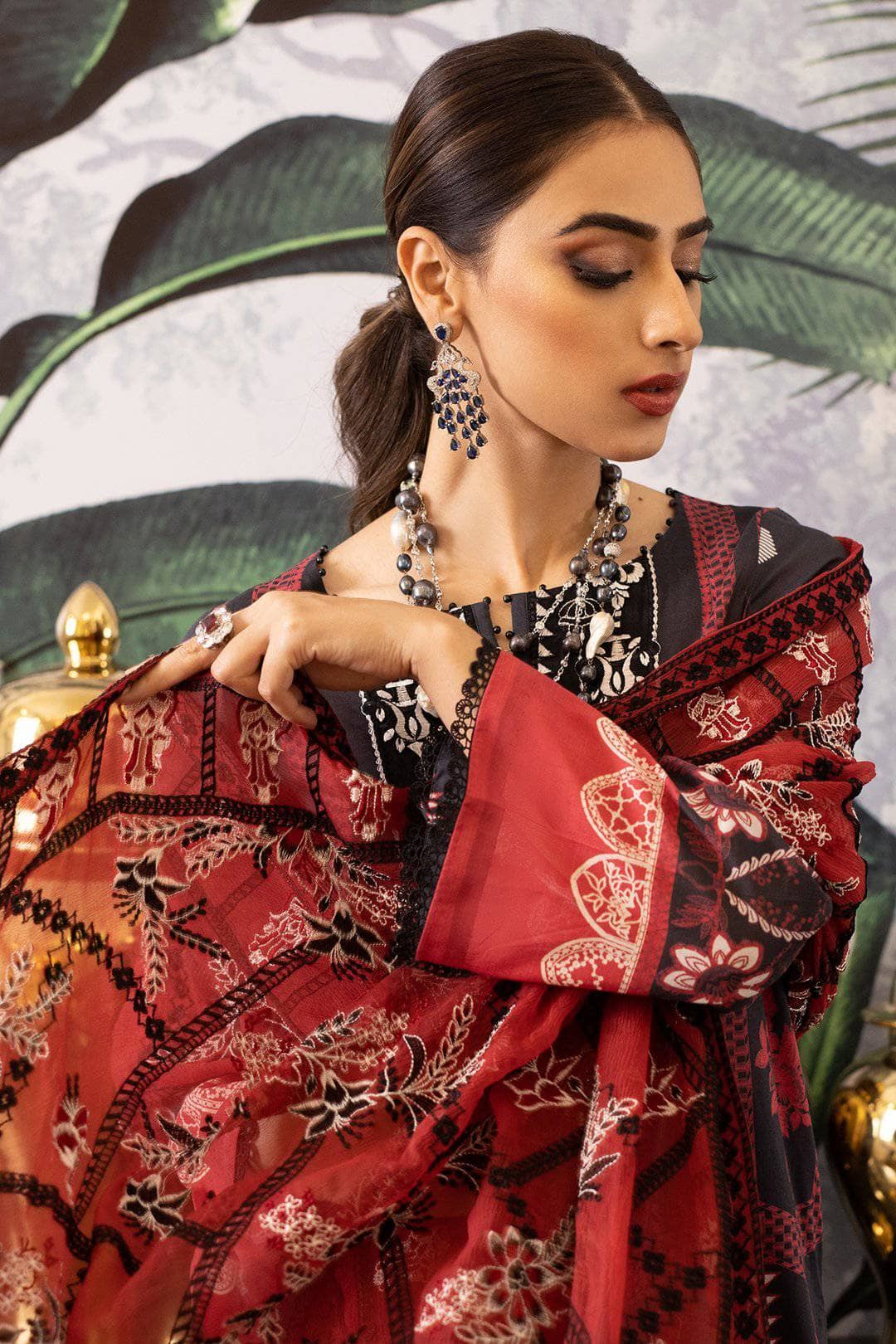 img_nureh_lawn_collection_awwal_boutique
