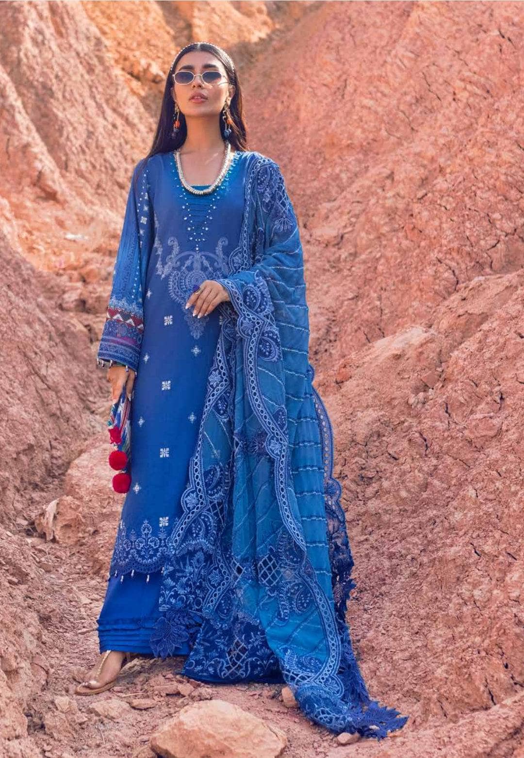 img_nureh_maya_lawn_22_awwal_boutique