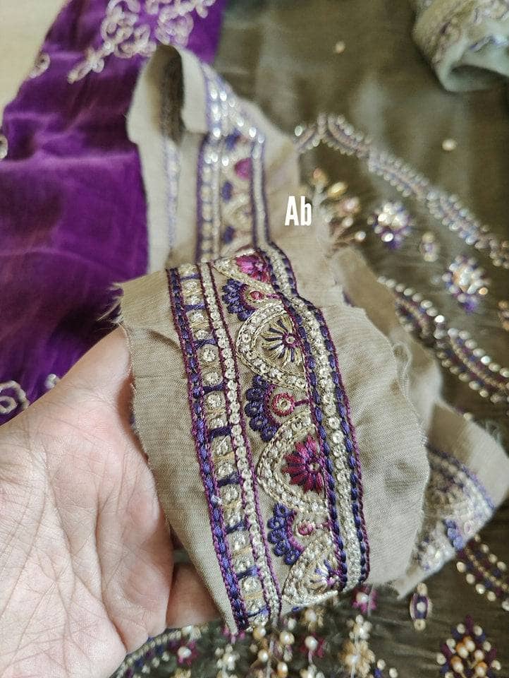 img_open_pic_nureh_velvet_awwal_boutique