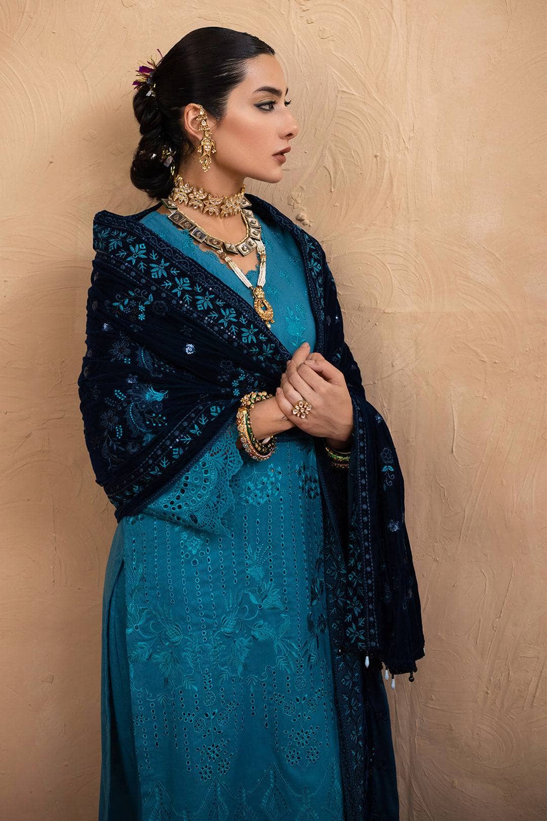 img_leather_peach_embroidered_shirt_velvet_shawl_awwal_boutique