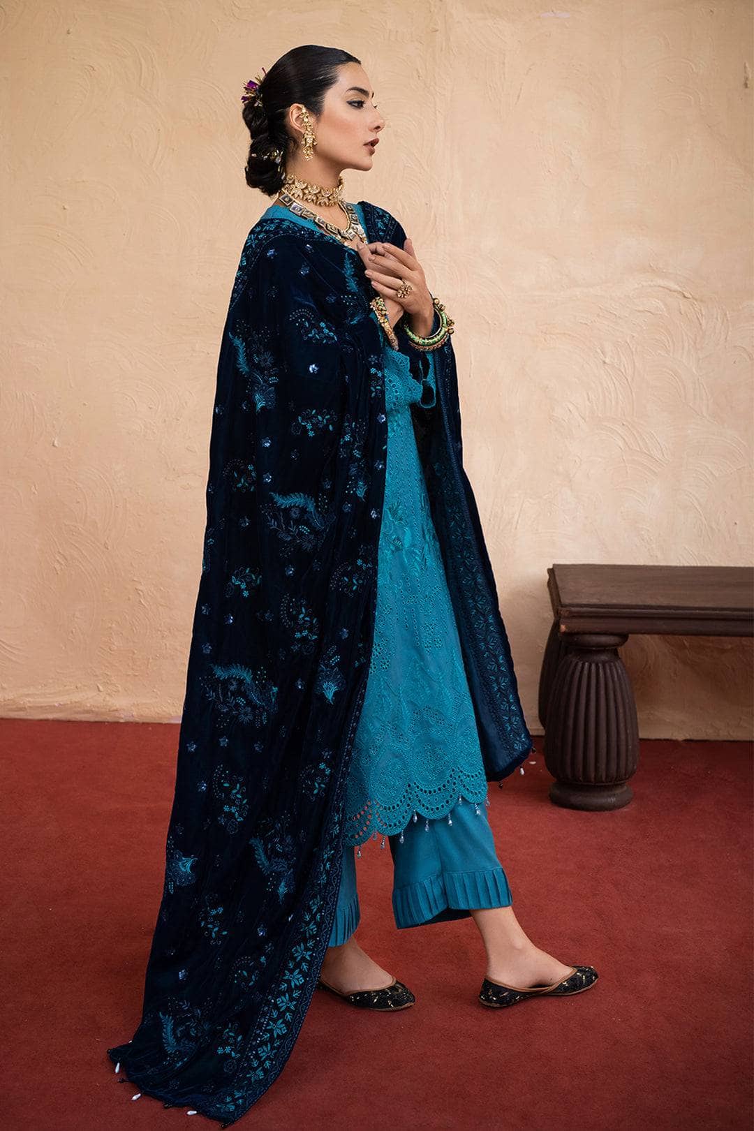 img_leather_peach_embroidered_shirt_velvet_shawl_awwal_boutique