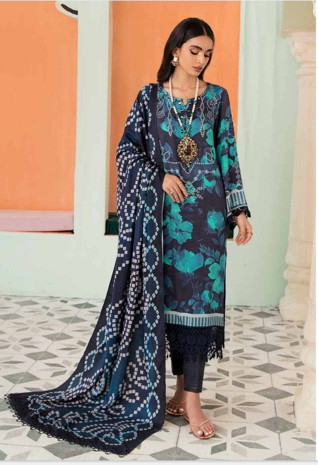 img_nureh_marina_signature_prints_shawl_collection_awwal_boutique