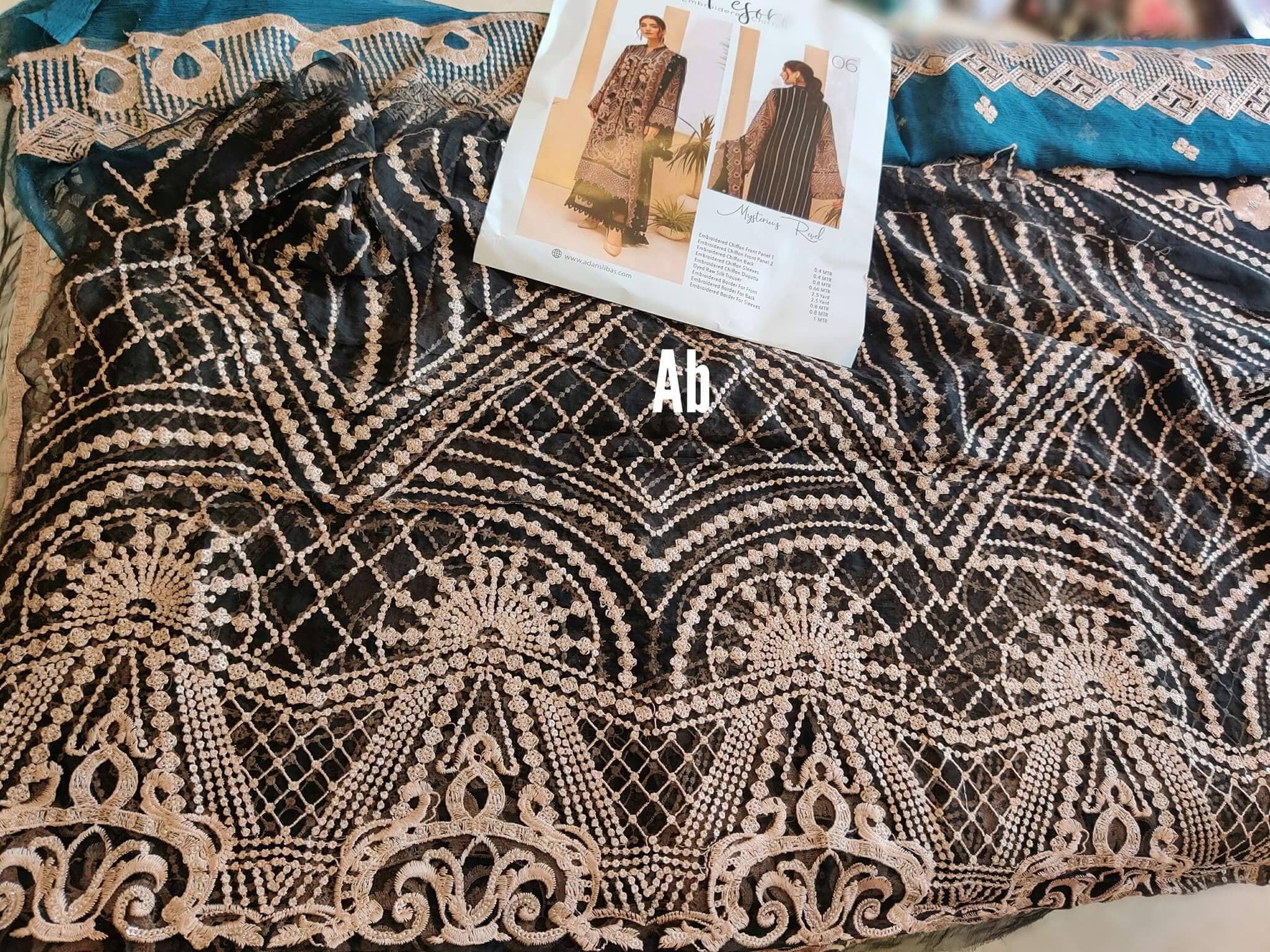 img_adans_libas_open_pics_awwal_boutique