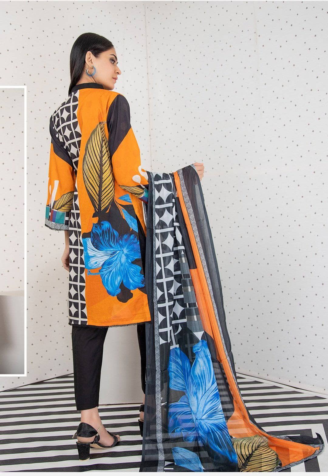 Orchid Lawn Pakistani Suits Orchid Printed Lawn with Silk Dupattaa