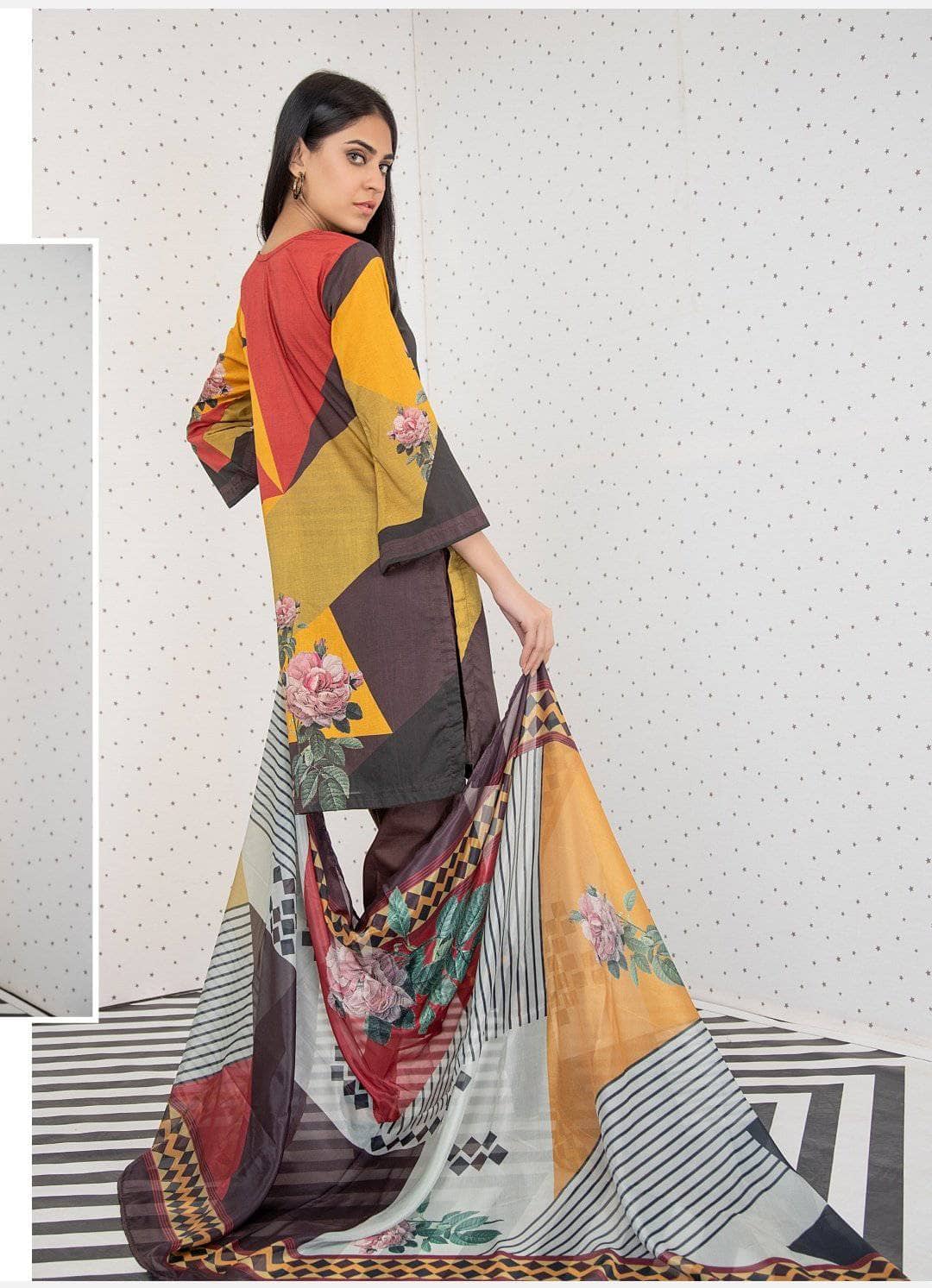 Orchid Lawn Pakistani Suits Orchid Printed Lawn with Silk Dupattaa