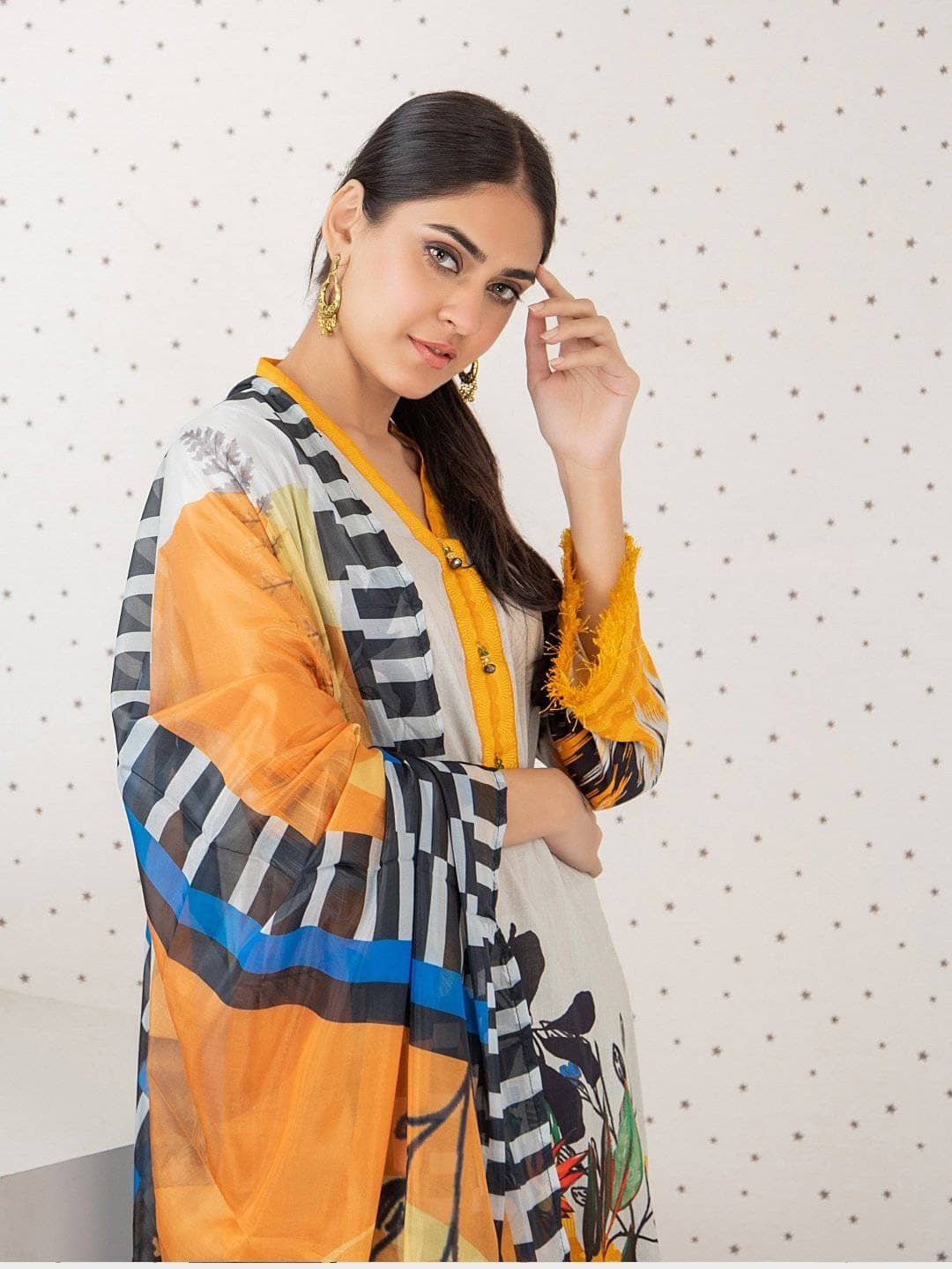 Orchid Lawn Pakistani Suits Orchid Printed Lawn with Silk Dupattaa