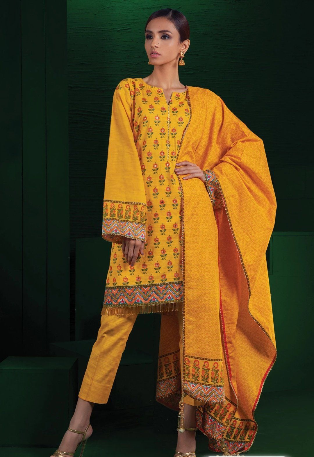 img_orient_winter_collection_awwal_boutique