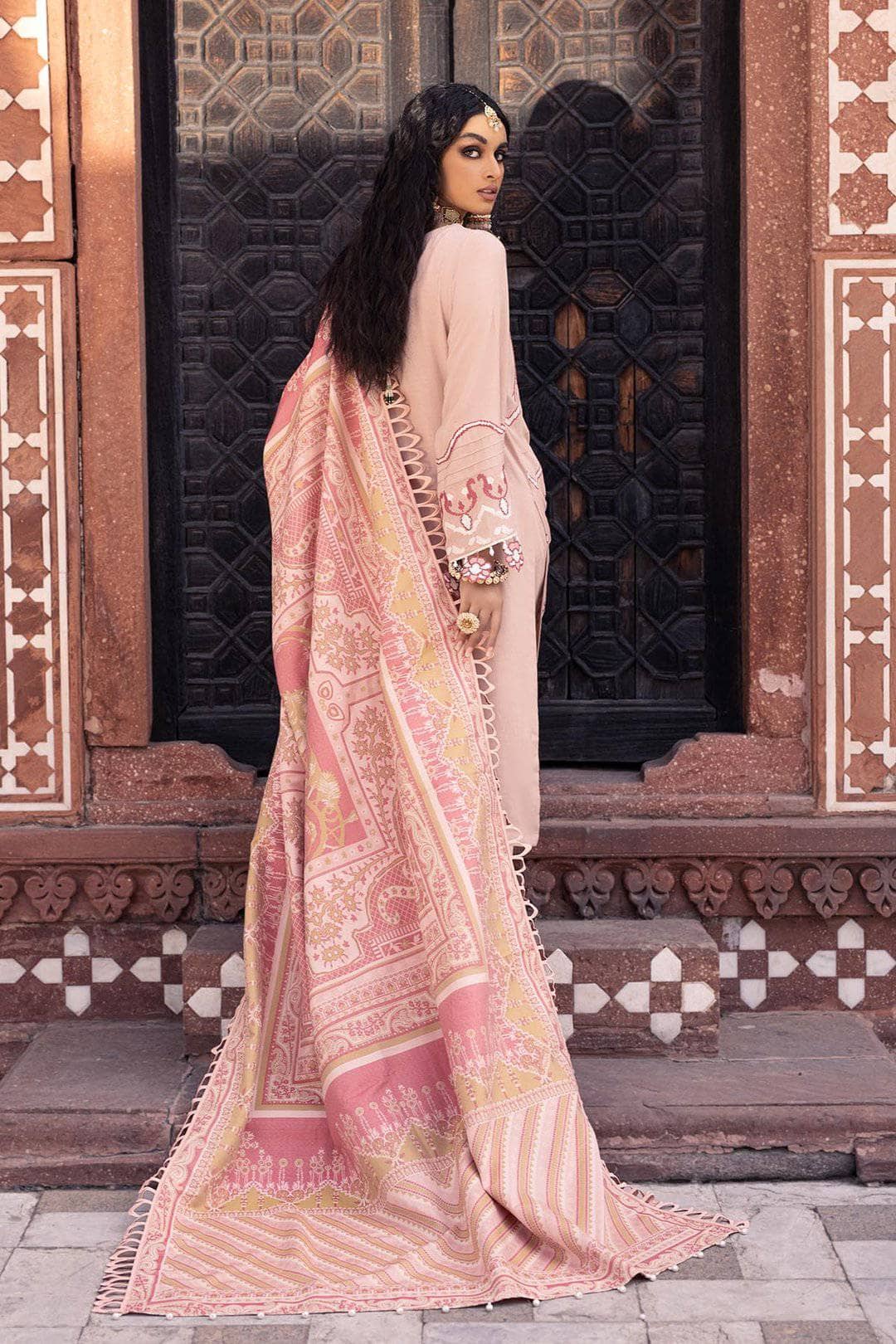 img_nureh_exclusive_shawl_collection_awwal_boutique