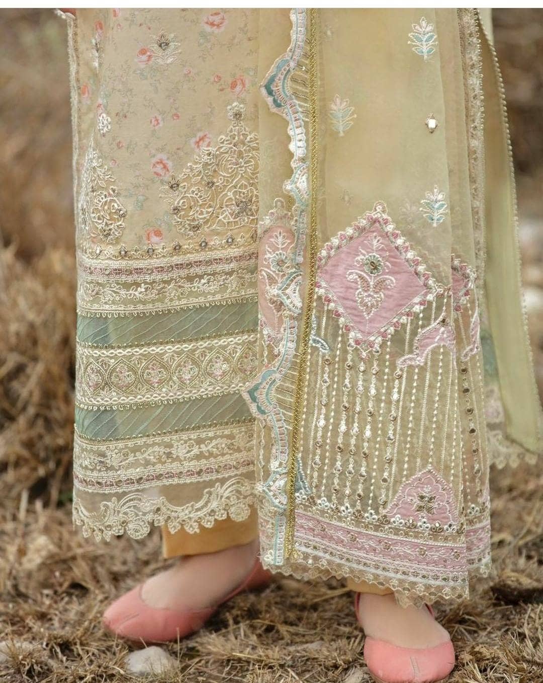 Qalamkar Luxury Lawn 22/Sehrab/D 14