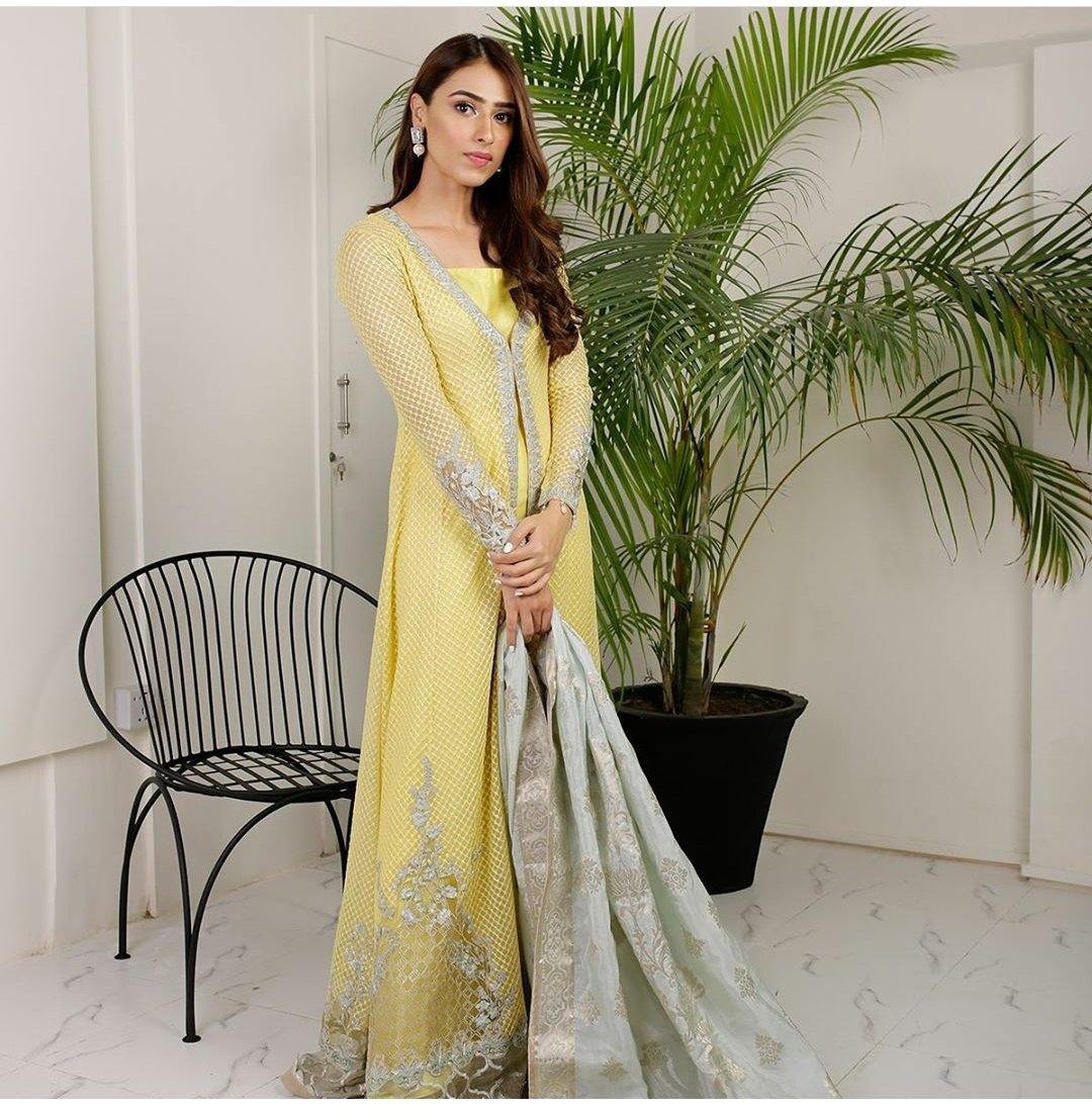 img_qalamkar_faiza_saqlain_chiffon_wedding_edition_awwal_boutique