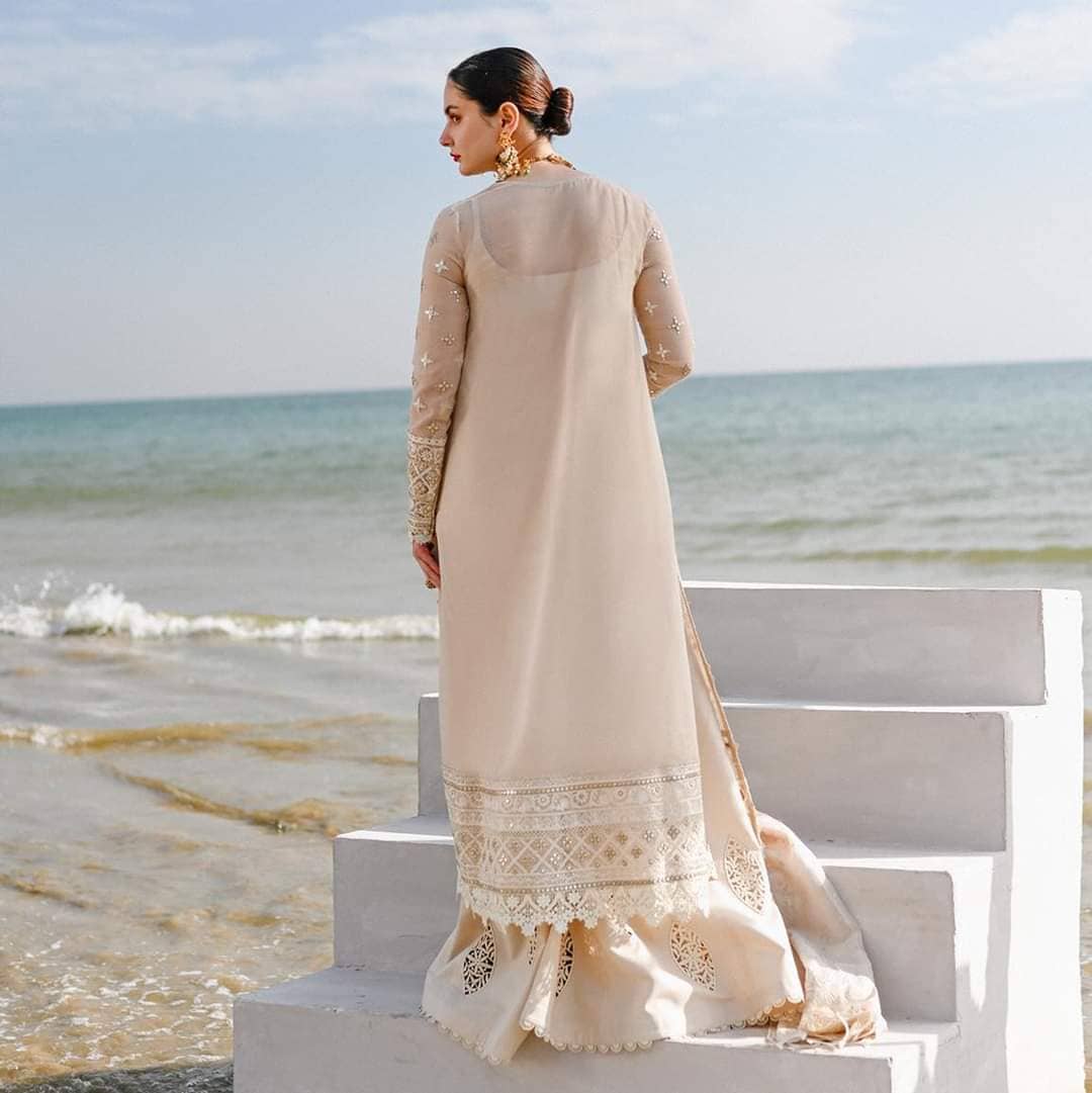 Qalamkar Lawn Pakistani Suit Restocked/Qalamkar Sahil Luxury Lawn 23/Aiyla
