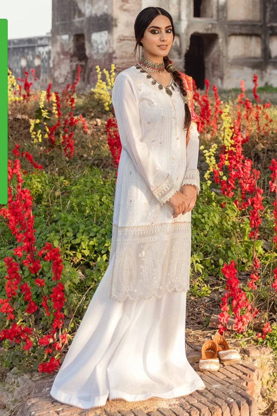 img_qalamkar_luxury_lawn_2021_awwal_boutique