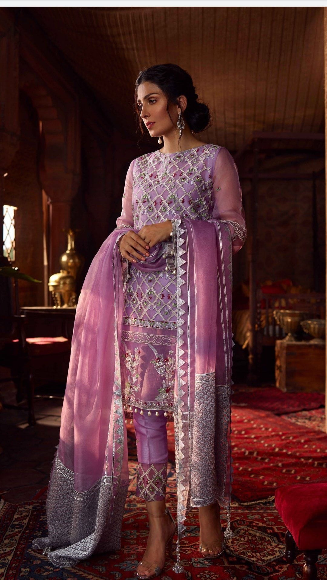 img_qalamkar_faiza_saqlain_chiffon_wedding_edition_awwal_boutique