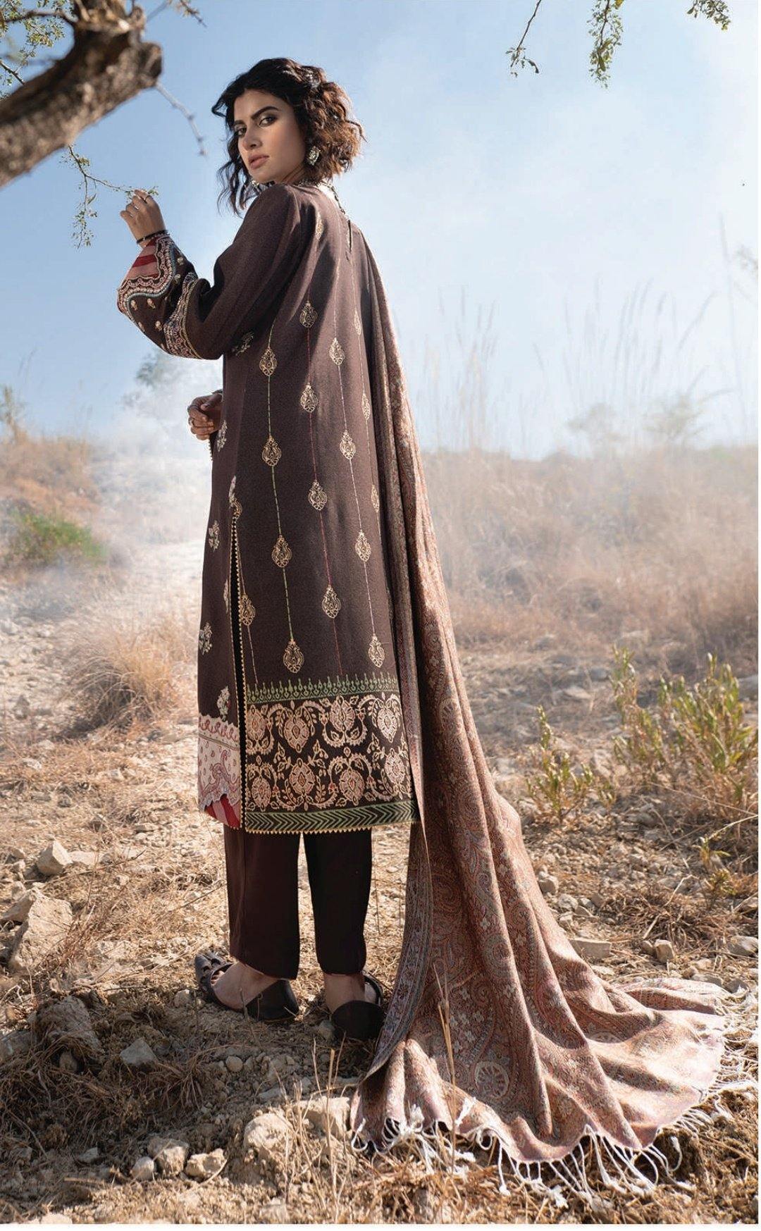 img_qalamkar_luxury_shawl_collection_awwal_boutique