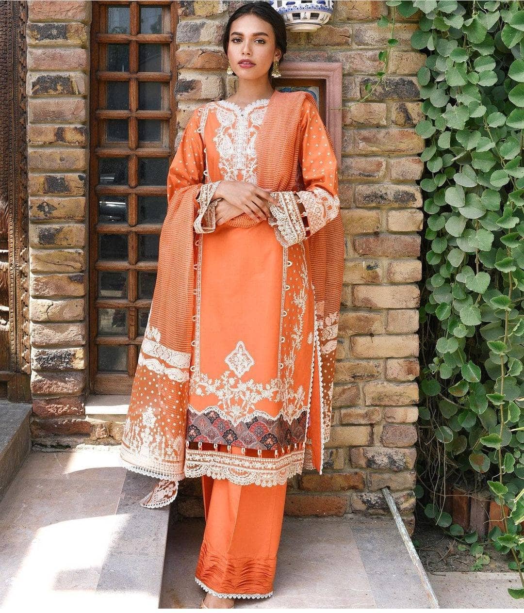 img_qalamkar_q_line_fall_winter_awwal_boutique