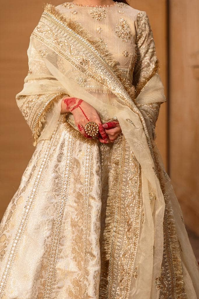 img_qalamkar_luxury_festive_formals_awwal_boutique