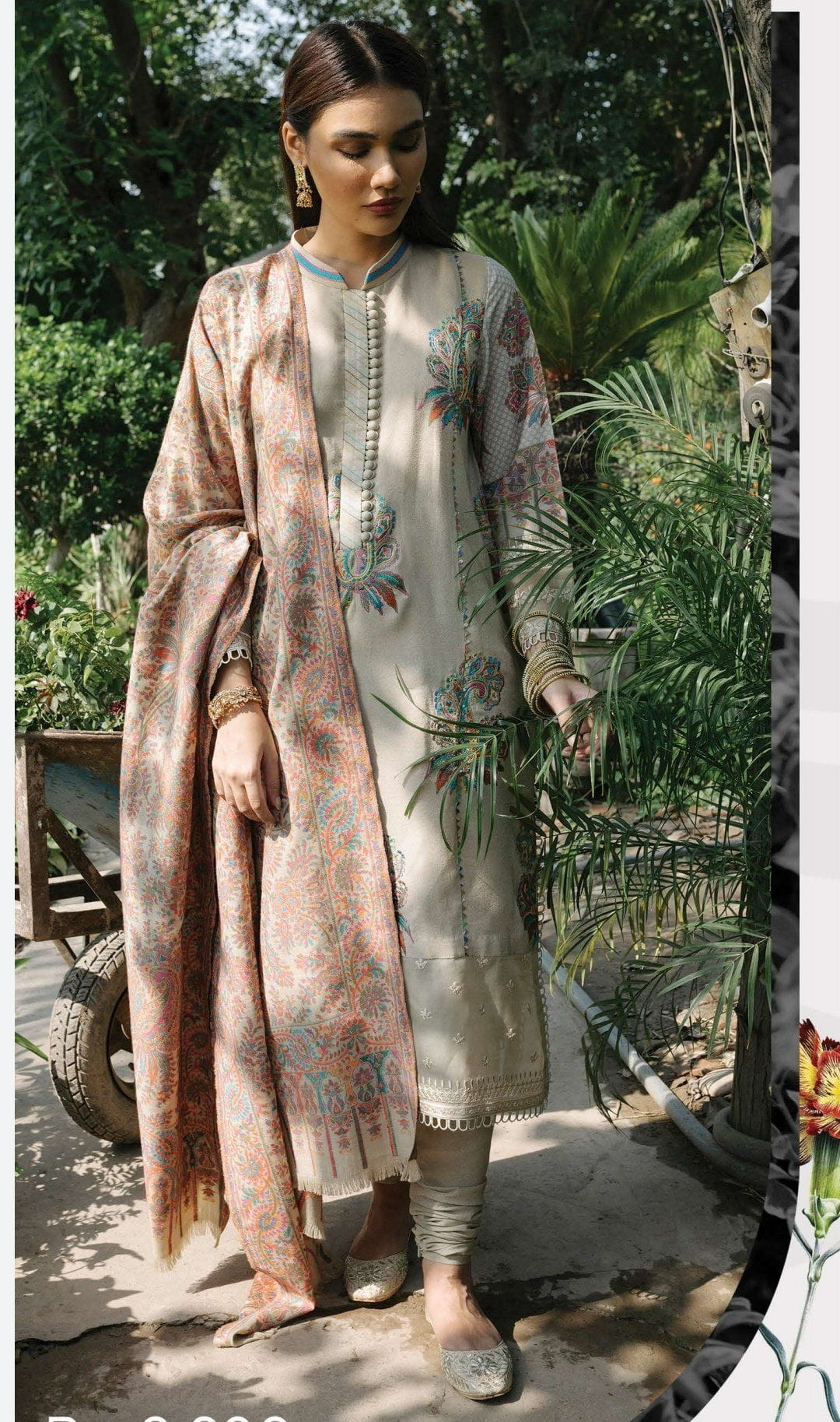 img_qalamkar_winter_shawls_collection_awwal_boutique