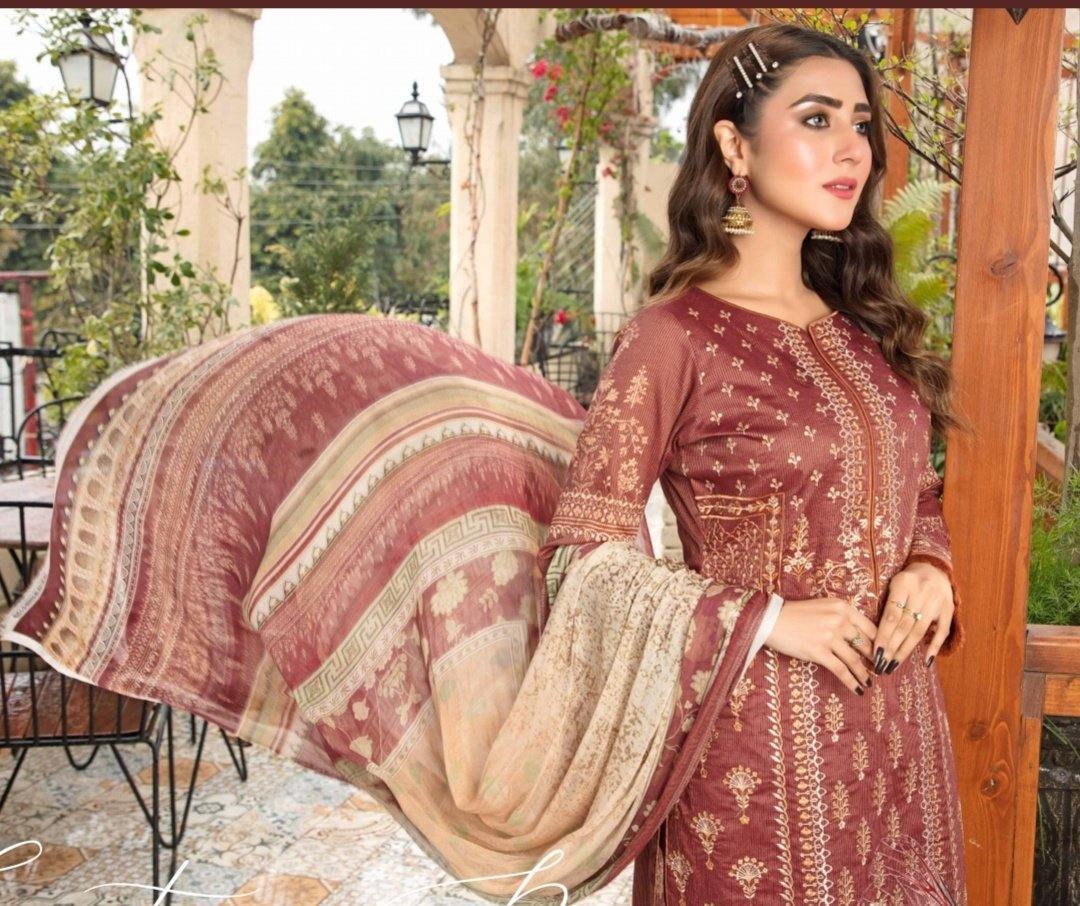 img_raabi_luxury_lawn_collection_by_ibrahim_textiles_awwal_boutique