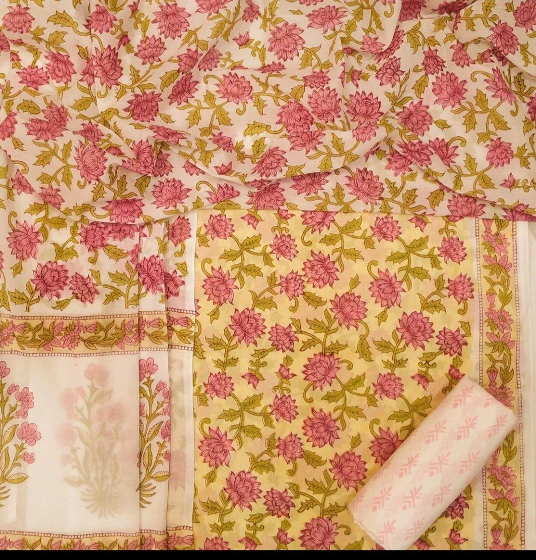 img_cotton_rajasthani_block_printed_with_mulmul_dupatta_awwal_boutique